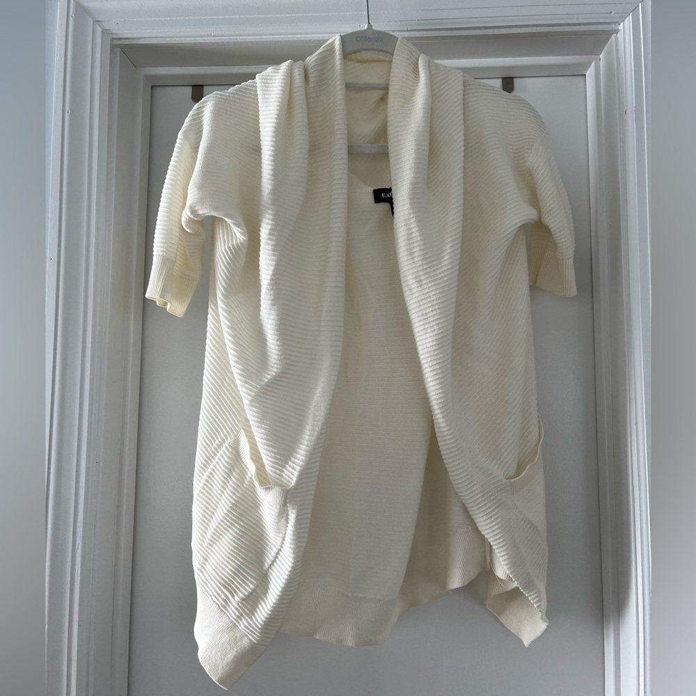 Open cardigan with pockets